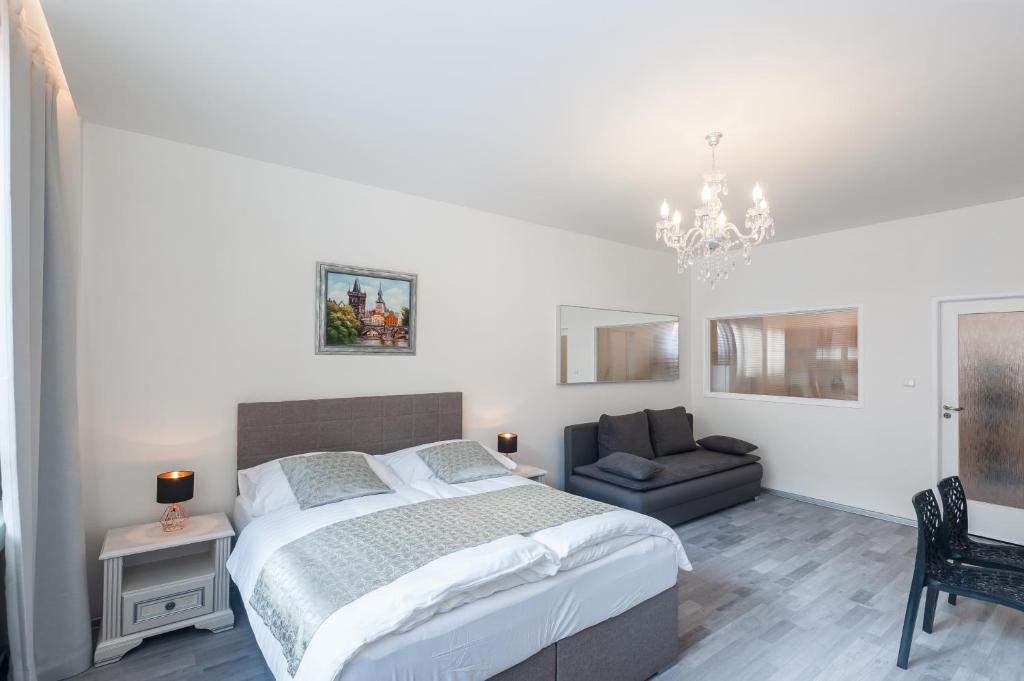 Superior Suites & Apartments in the Heart of Prague room 6